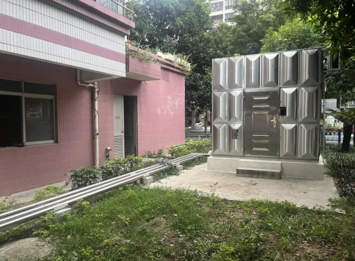 新建水泵房及水管现场图片 新建水泵房及水管现场图片