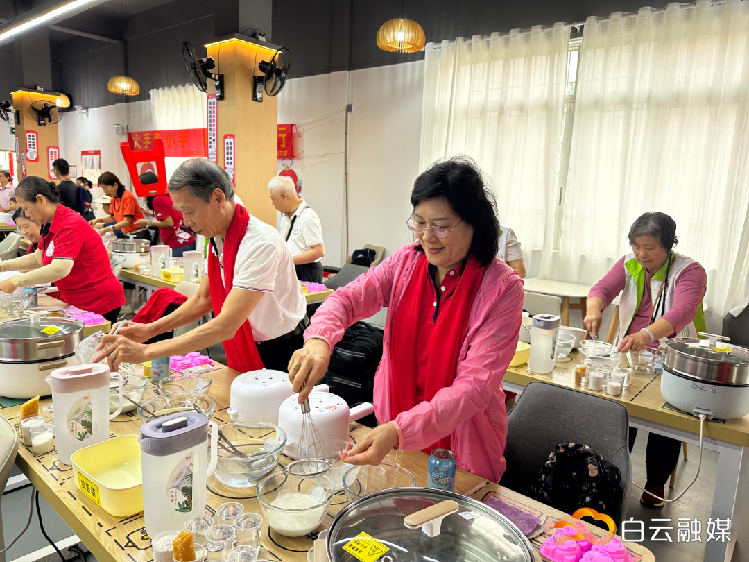 f1c83bcdc54a4dabbef39839f7b5be9a