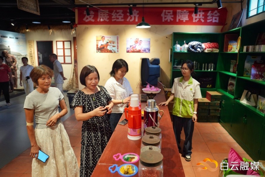 DSC00857-01