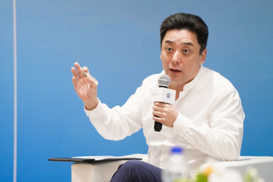 上汽大众俞经民：促油车稳电车，细分市场都要做第一