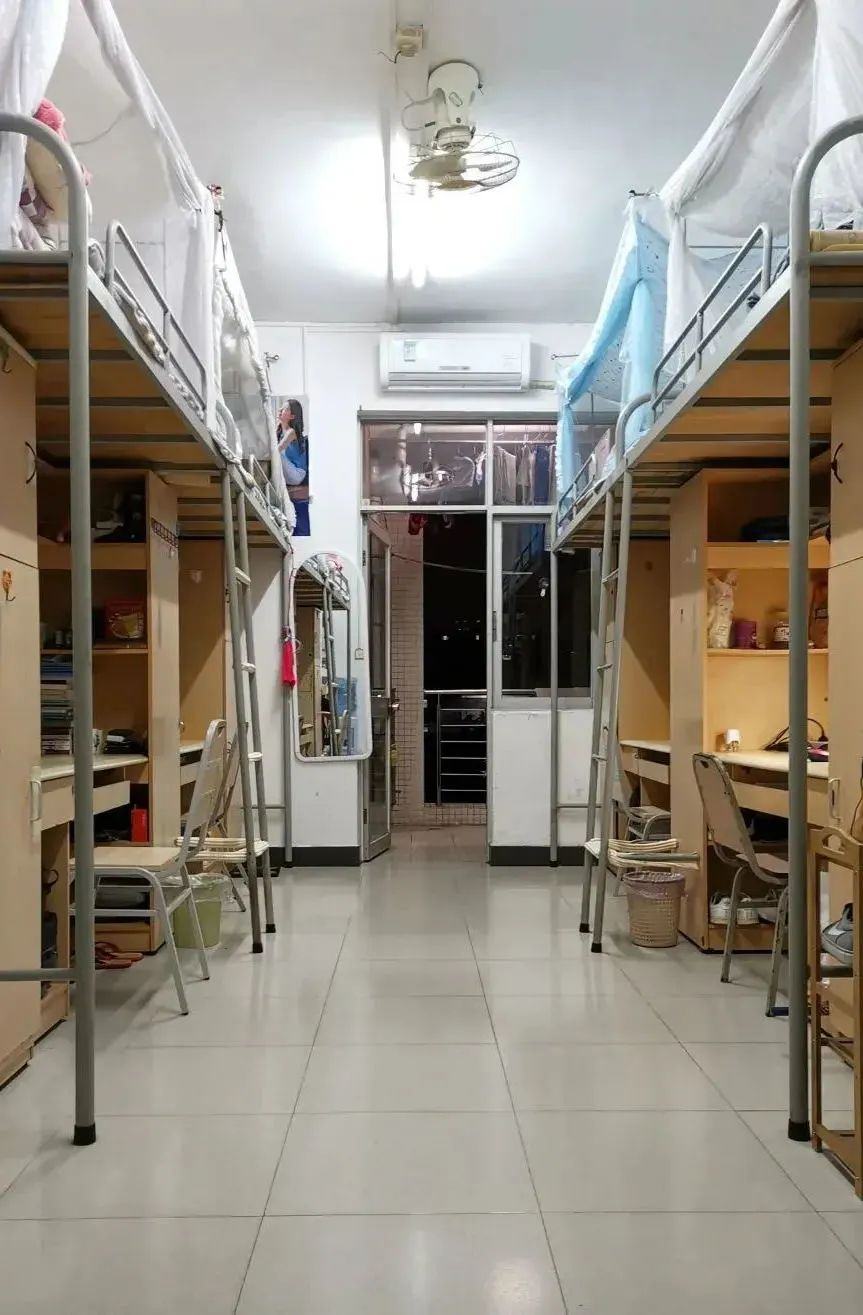 华工宿舍