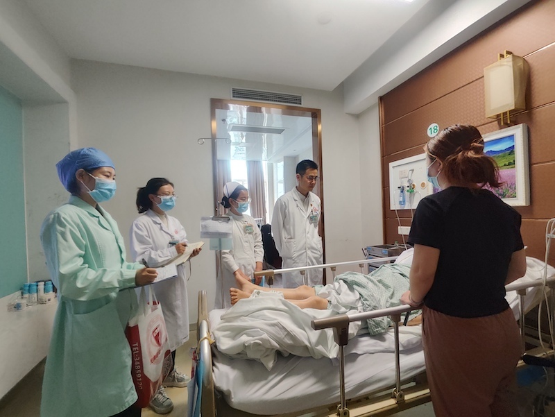 医护药社联合查房