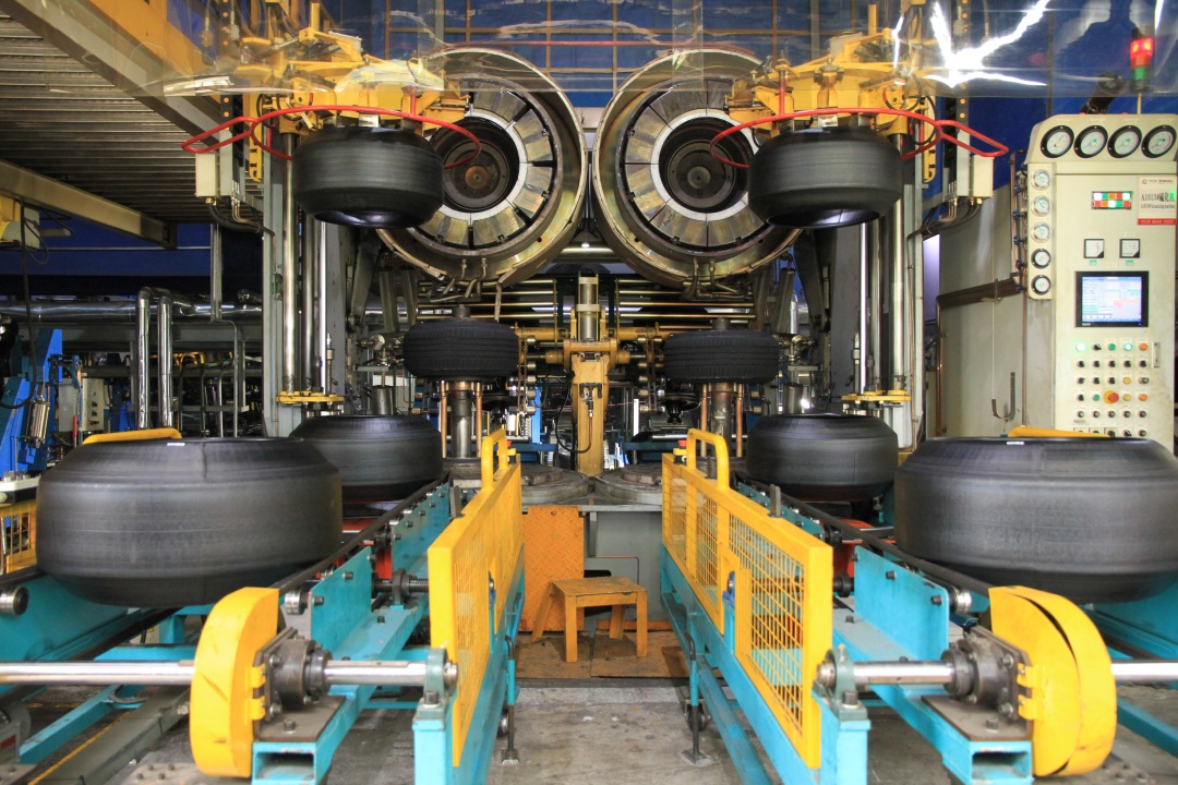 896d41084de3d3f00c0d5ec2d60ea3d7