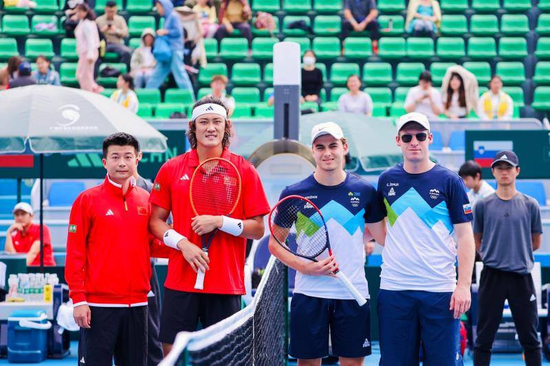 FC7354CF-845E-47AE-8E85-358C555D4095