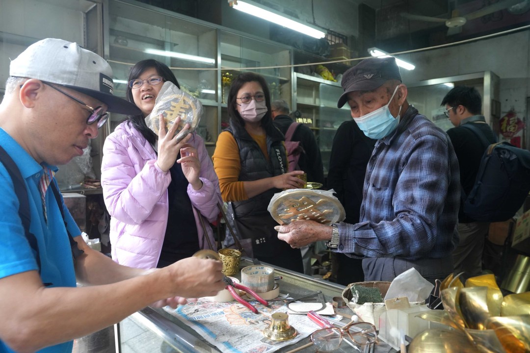 顧客特意前來觅宝AB