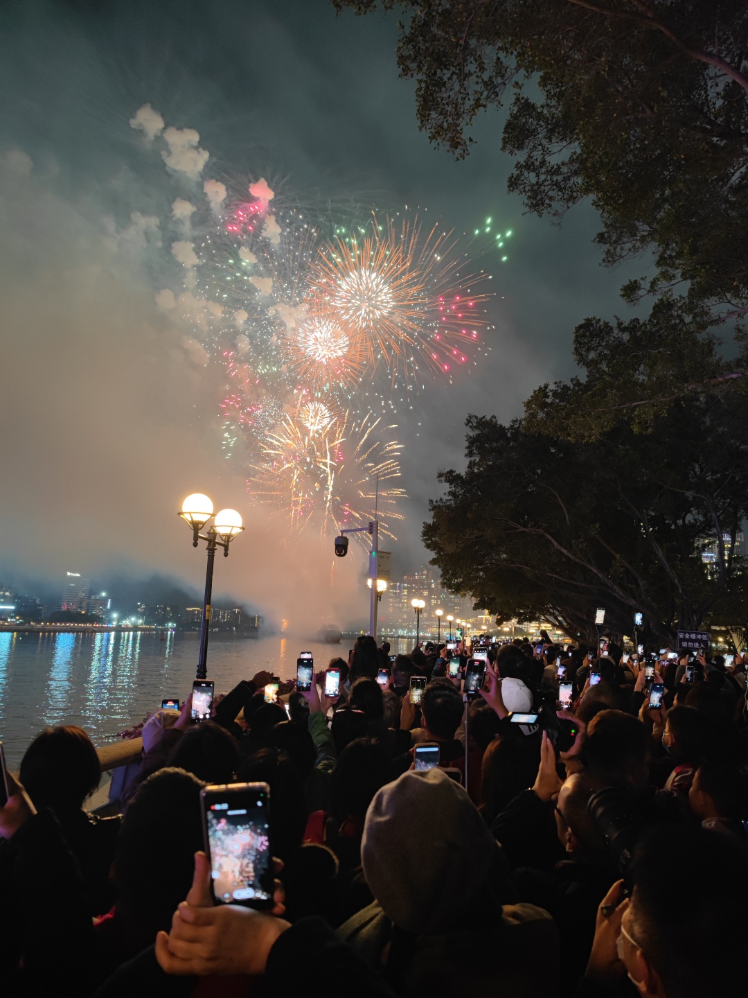 c7780fdeba05b3e79ce5136c269981f.jpg c7780fdeba05b3e79ce5136c269981f.jpg