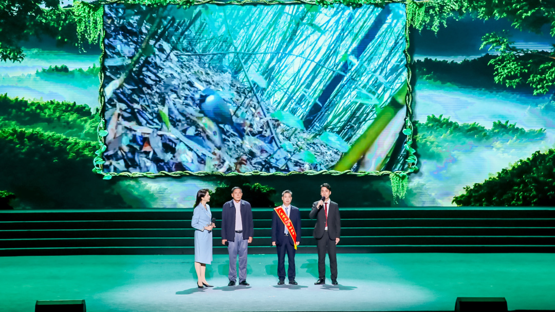 《绿美广东-一起来》.jpg 《绿美广东-一起来》.jpg