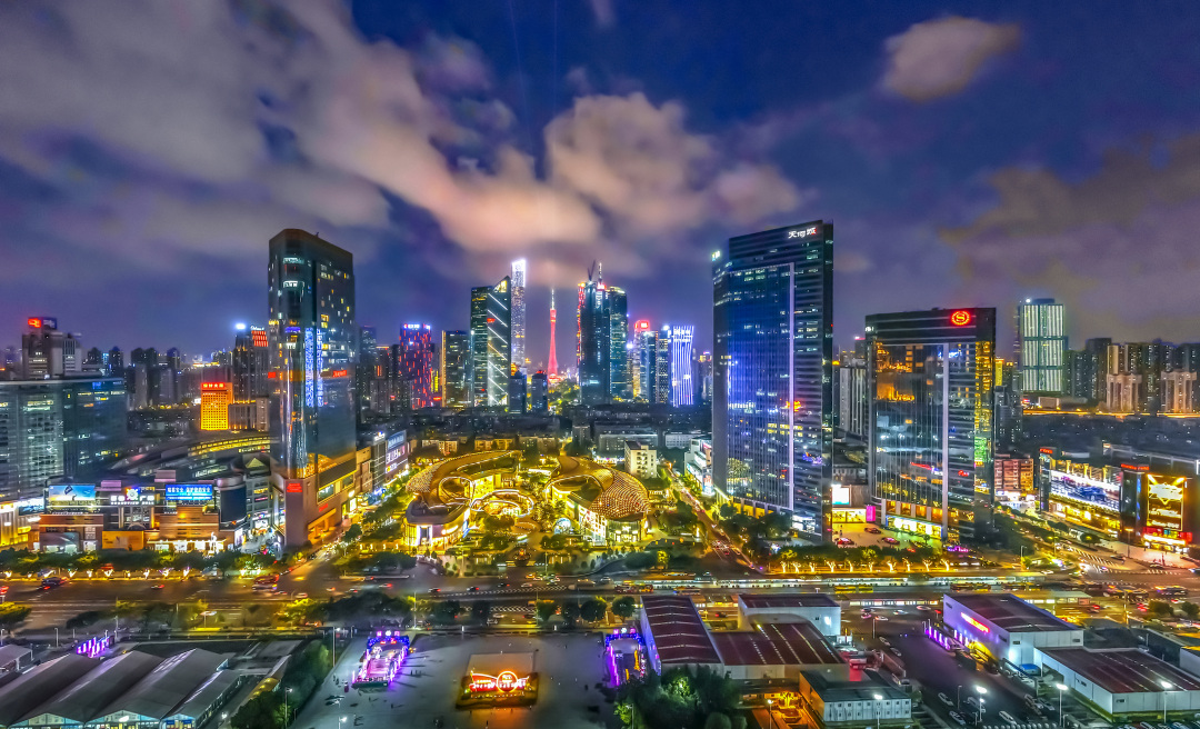 陈广荣《天河璀璨夜》