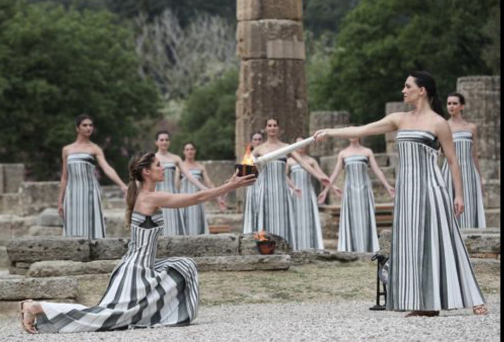 截屏2024-04-16 22.16.30