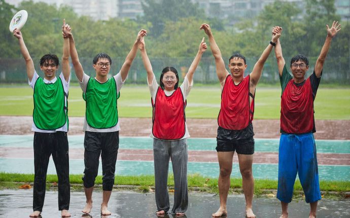 70f5fe89gy1hoxo4ol3b4j224z1fbx6p