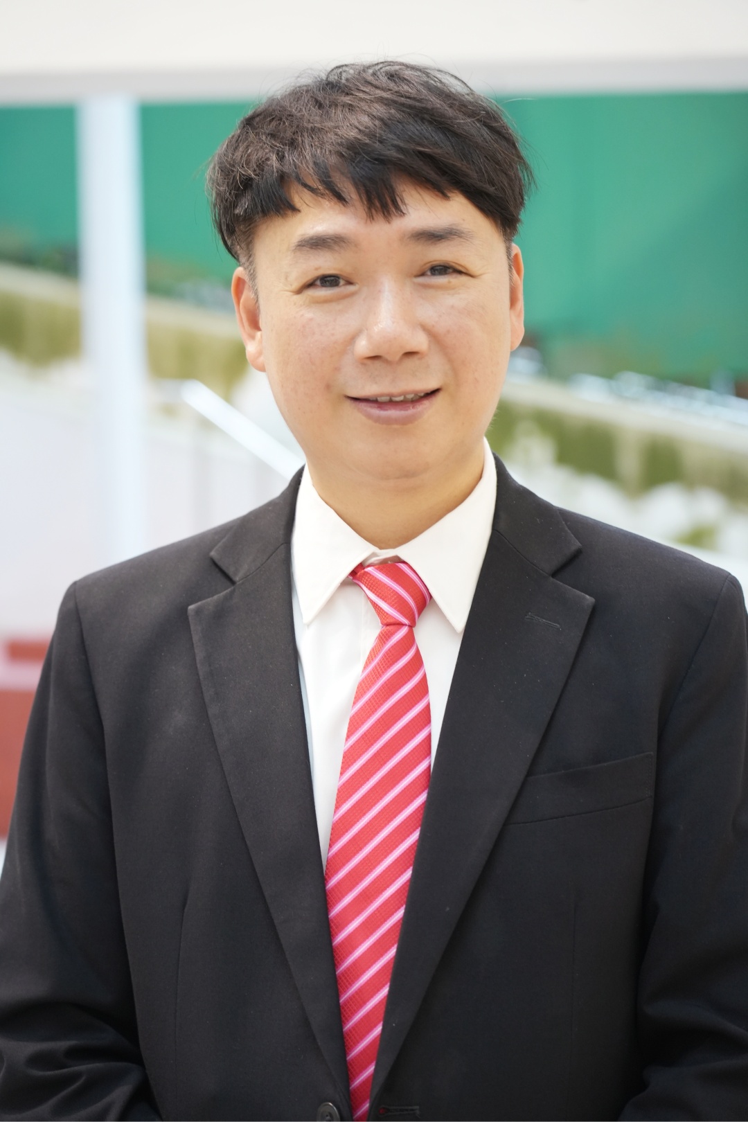 香港丽泽中学校长李洁明11.jpg