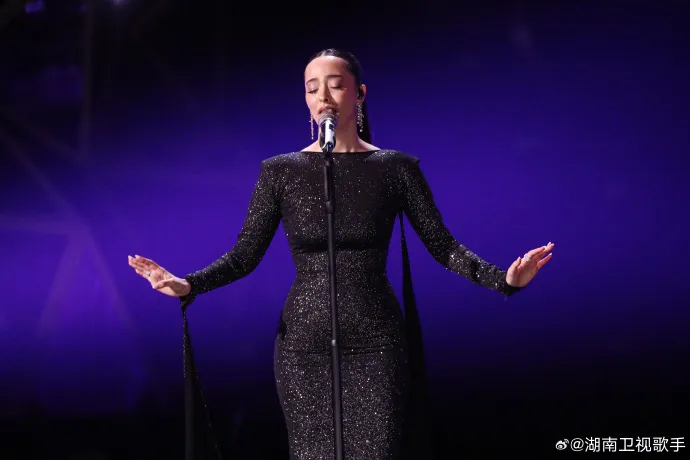 3dfc3eac9f2f2c7b81f2a1e9a23536a