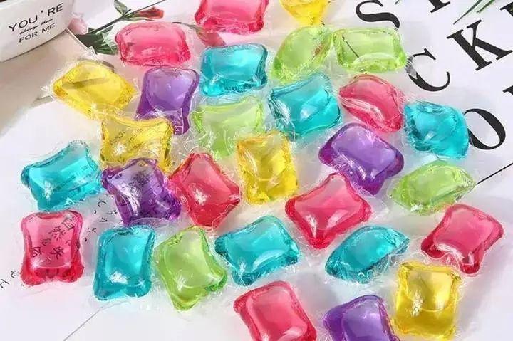 单腔洗衣凝珠。图源央视新闻.jpg 图片