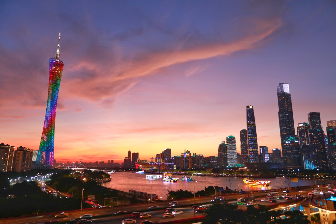 苏俊杰-“醉美”晚霞为广州上色-FZ100212331002.jpg 苏俊杰-“醉美”晚霞为广州上色-FZ100212331002.jpg