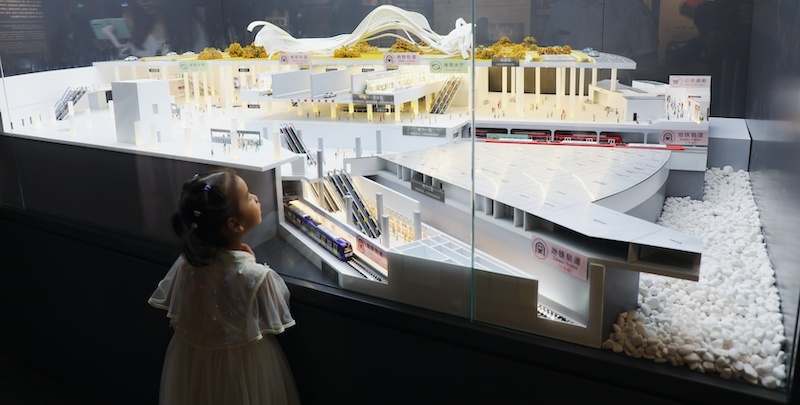 随着技术装备进步,科幻电影中的地下城市日益成为可能。