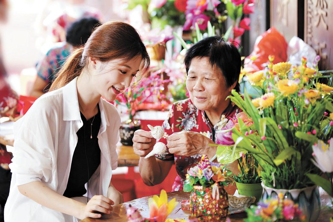 莫伟浓-乞巧节开锣,“最美逆行者”“垃圾分类”成-FZ102812324330