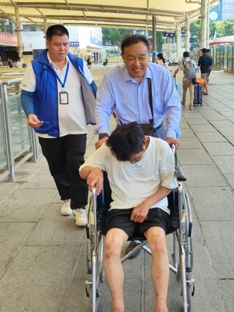 356d8d85f3fbd37e7fcabc1714ae3b4d