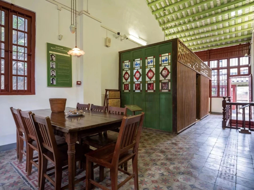 61ee5e1dee037c7ba26fa018acadfb8.jpg 61ee5e1dee037c7ba26fa018acadfb8.jpg