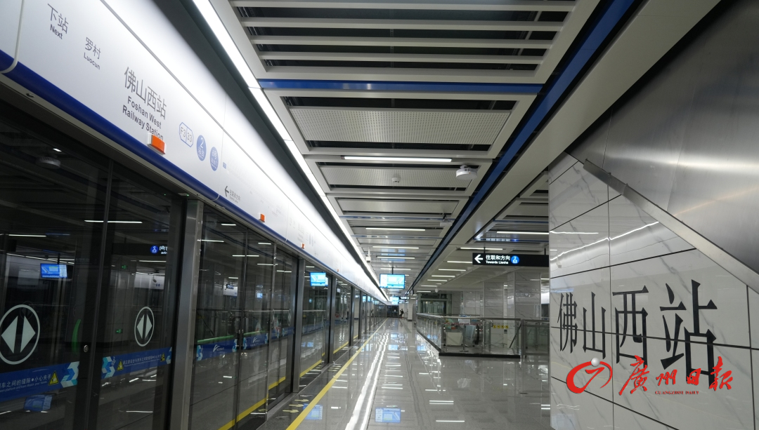 9400fee7b3564a3baac455457fea2d56.jpg 9400fee7b3564a3baac455457fea2d56.jpg