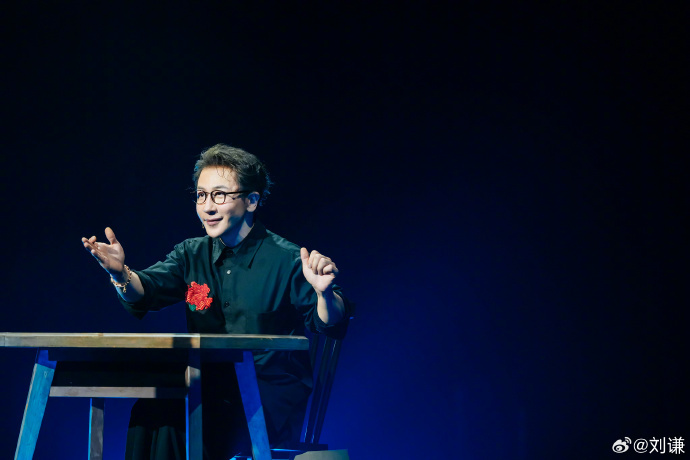 001o3gofgy1hqsf0lsjx7j63k02dchdu02