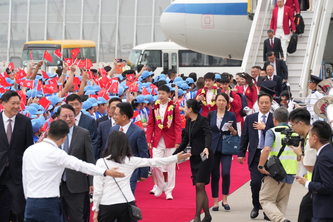 国家运动员访港接机2