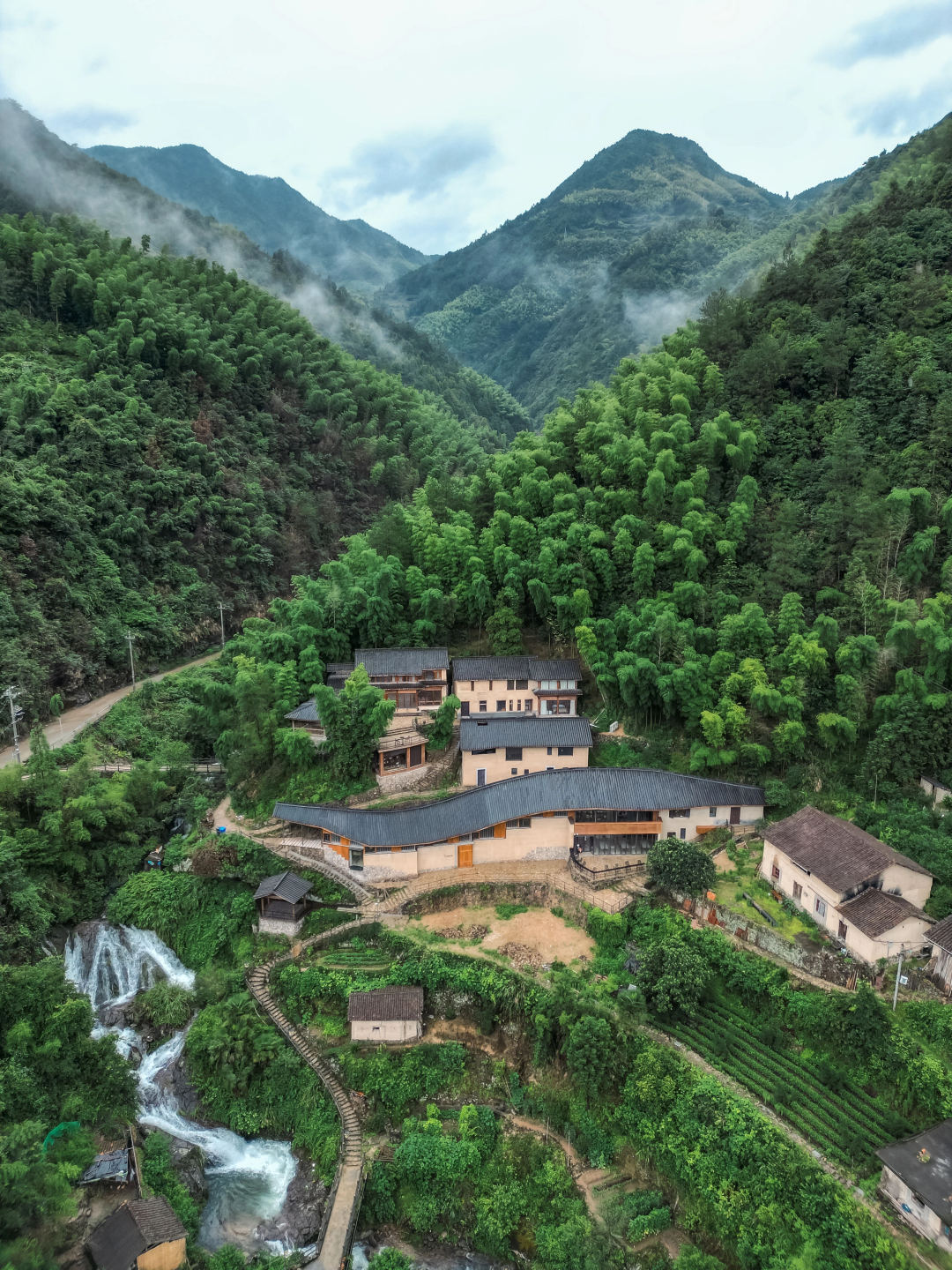 玖层云水美术馆