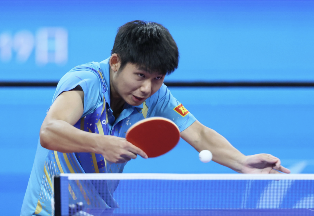 截屏2024-10-14 22.10.28