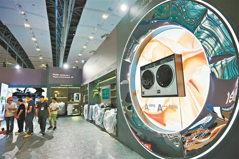 12761599_zhanghl_1728910709659_s