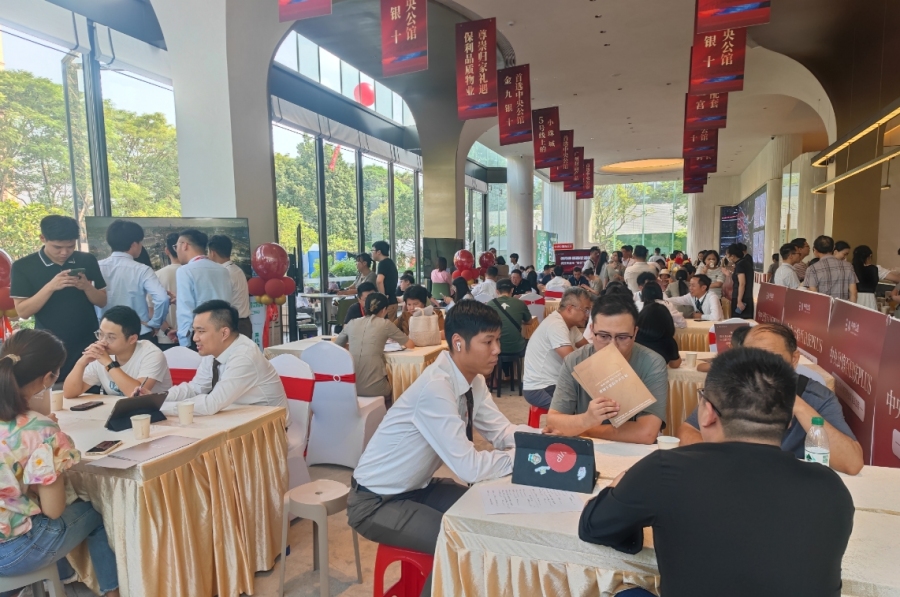 广州取消限购满月：成交创年内新高，刚需积极入市标志楼市企稳