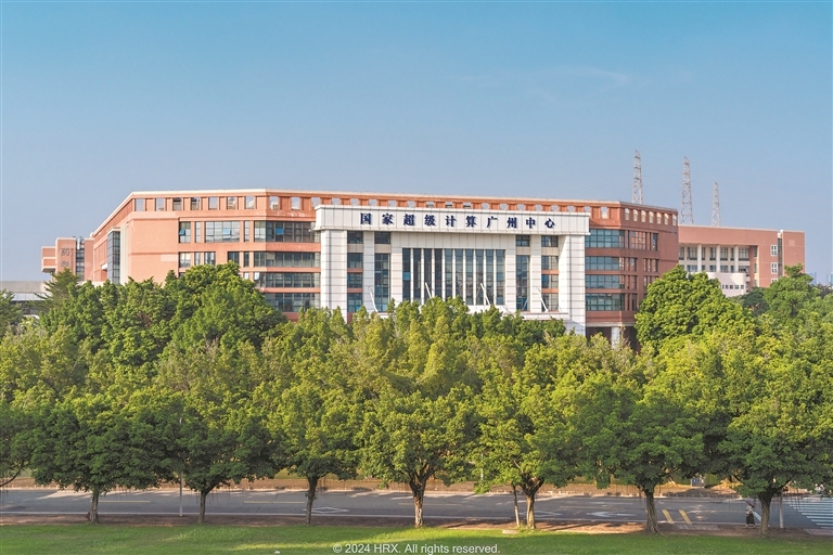 12897839_zhanghl_1731241799111_s