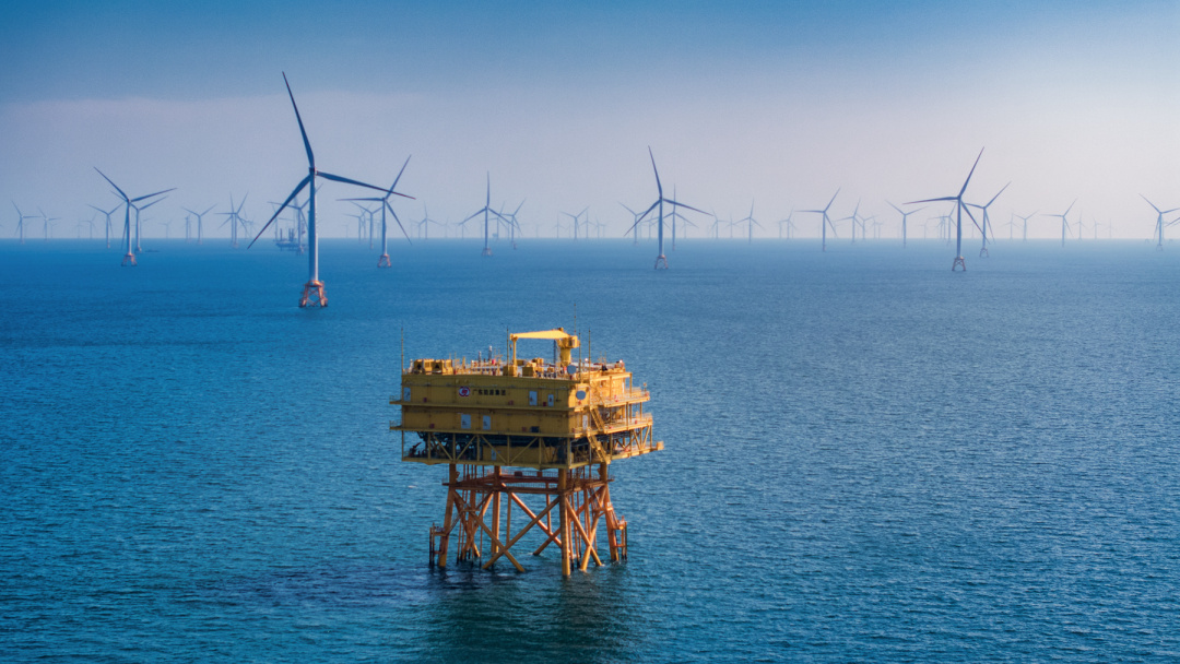 8--入展作品--关宇杰--海上风电的“心脏”——海上升压站--海洋经济