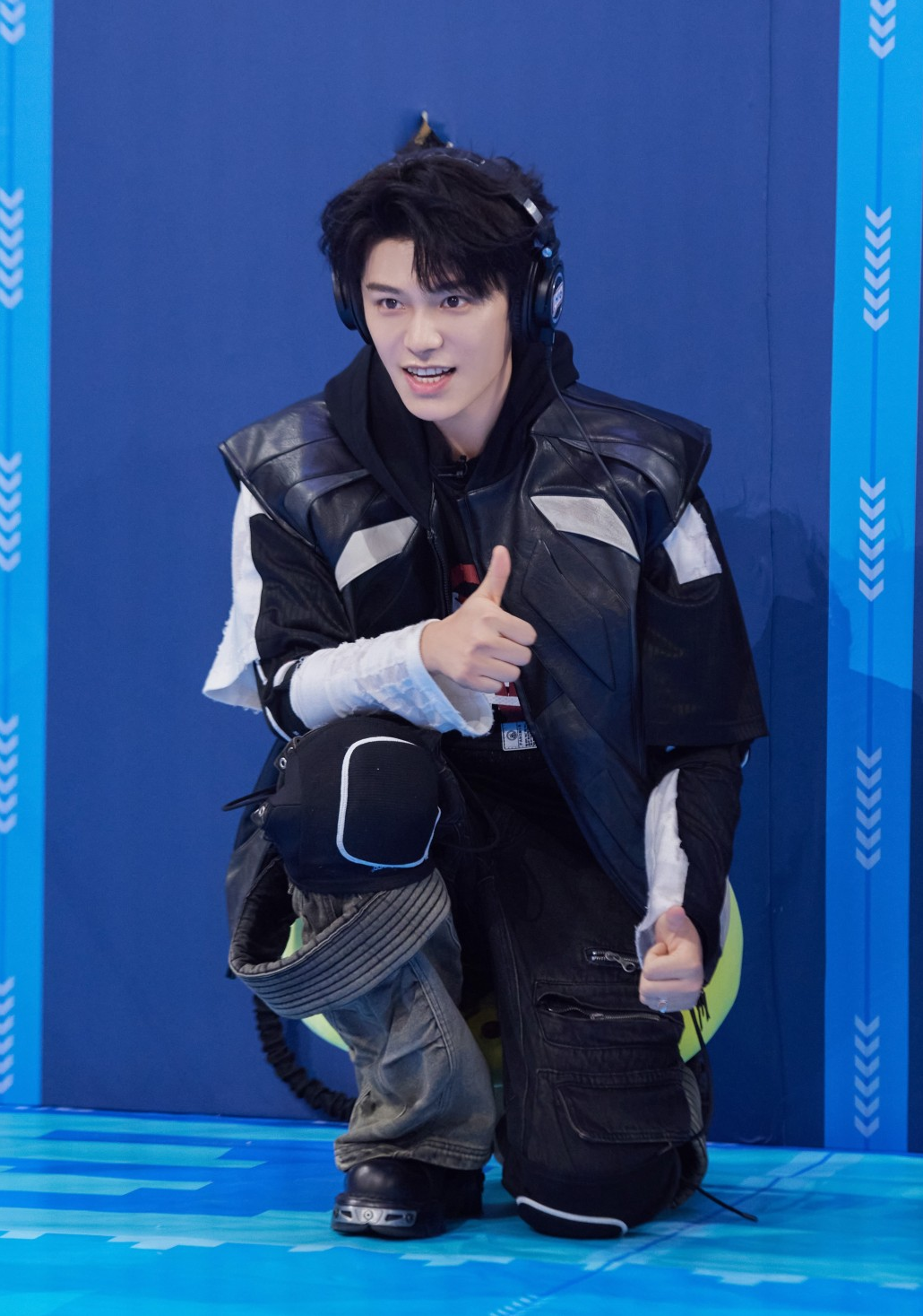 cc0c3fb01e904efc971e153ebdebdcb6.jpg cc0c3fb01e904efc971e153ebdebdcb6.jpg