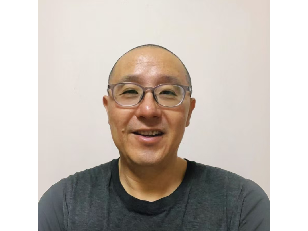 滨江街居民采访图。（受访者提供）