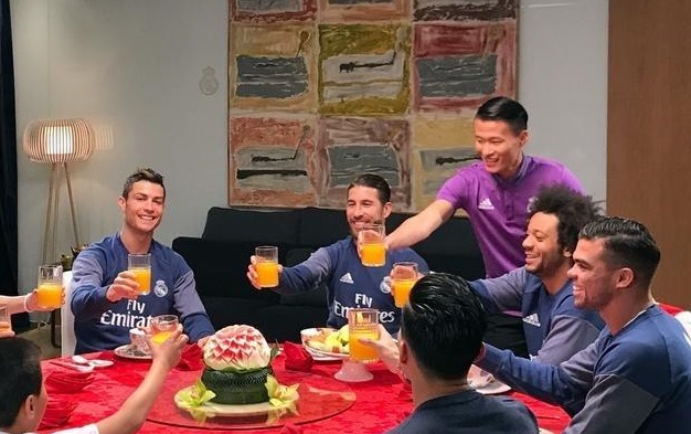 林良铭在皇马聚餐