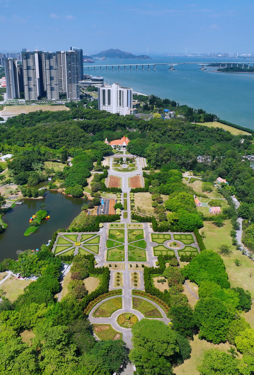 莫伟浓-颜值“爆表”!大海边的蒲洲花园,人少景美-NEP1_20241128_C00412987507