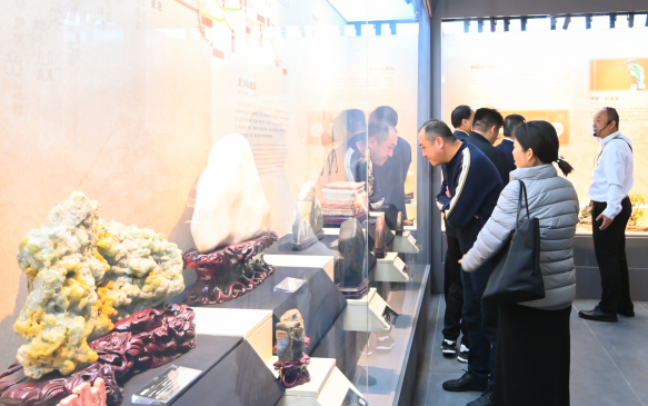 9f90ed419ec1448c837a58e7e7f2c7a9.jpg 9f90ed419ec1448c837a58e7e7f2c7a9.jpg