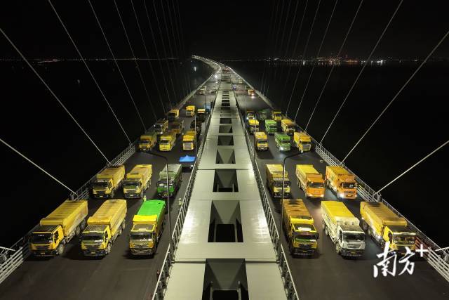 2024年11月14日,黄茅海大桥和高栏港大桥完成荷载试验。 2024年11月14日,黄茅海大桥和高栏港大桥完成荷载试验。