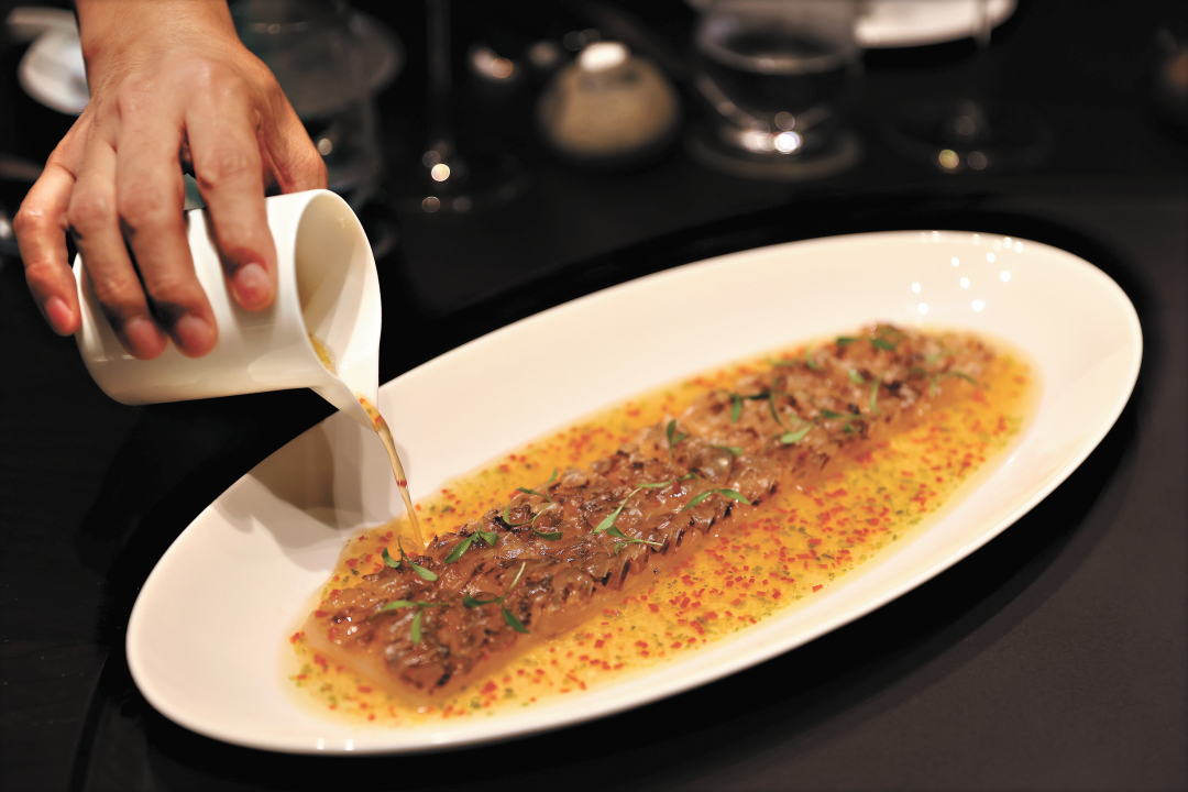 王月华-跃 · Yue 现代粤菜料理:跃式凉拌龙-FZ102813047720