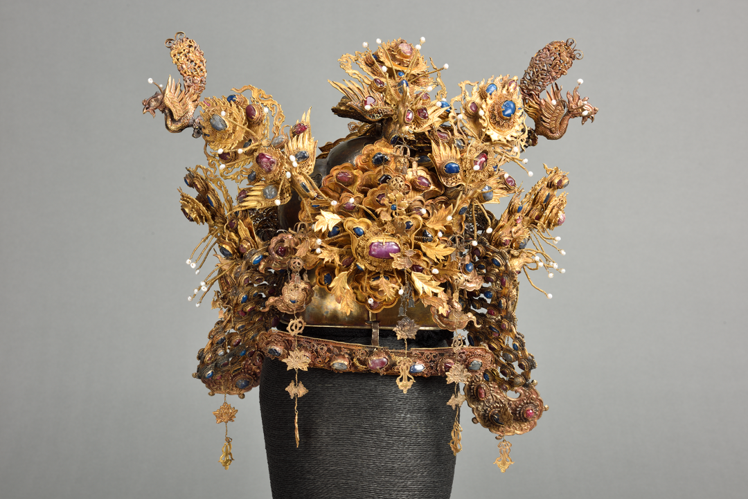 金镶宝累丝五凤冠