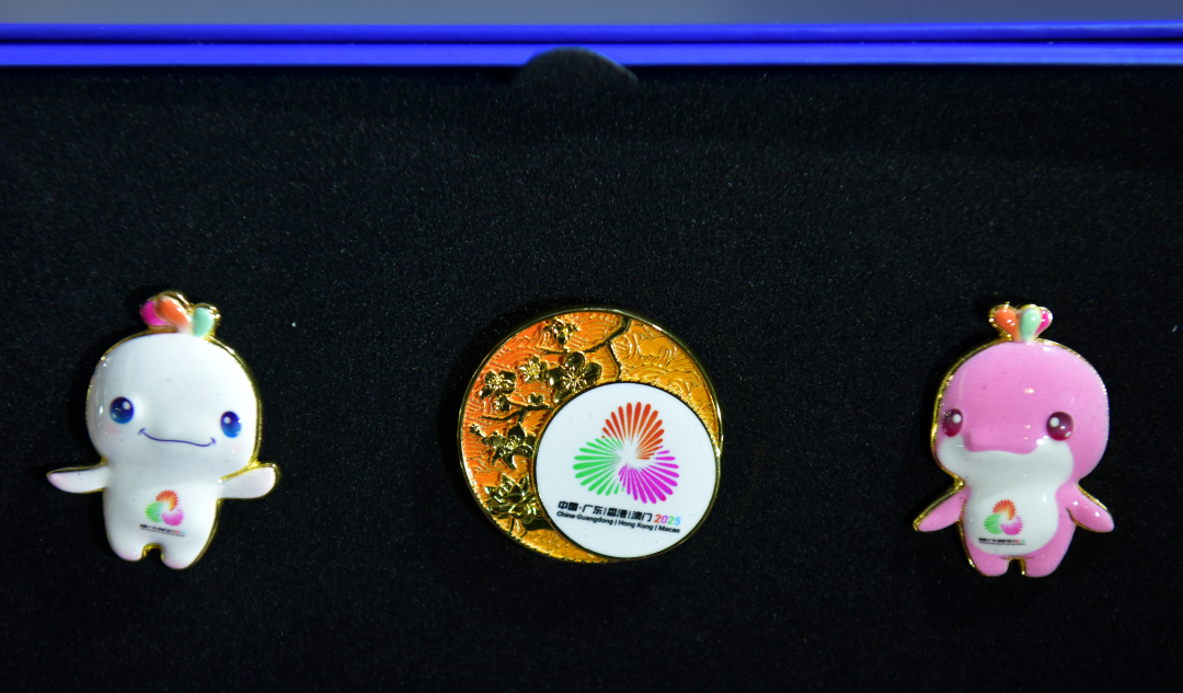 binary_large (6) binary_large (6)