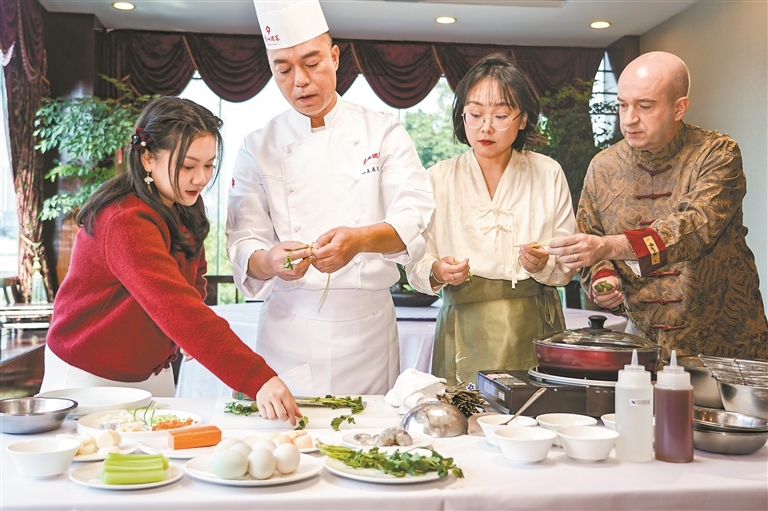 13243189_zhanghl_1737376384320_s