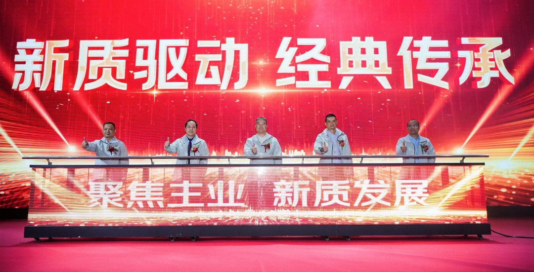 8ca5eb5a39274edeadfa9a91816ffca5.jpg 8ca5eb5a39274edeadfa9a91816ffca5.jpg