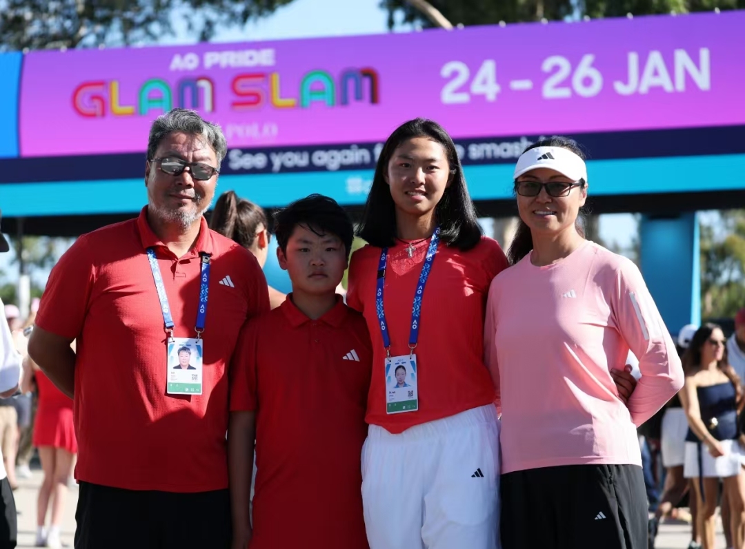 2025澳网张瑞恩一家