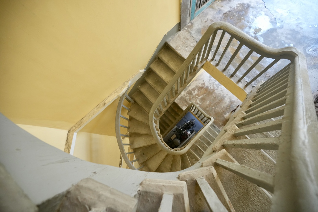 王燕-微信图片_20250213050850-FZ100413436900.jpg 王燕-微信图片_20250213050850-FZ100413436900.jpg