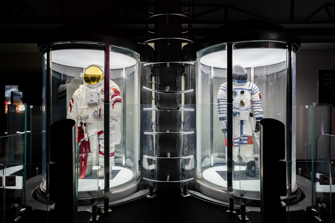 5 寻梦九霄宇航服