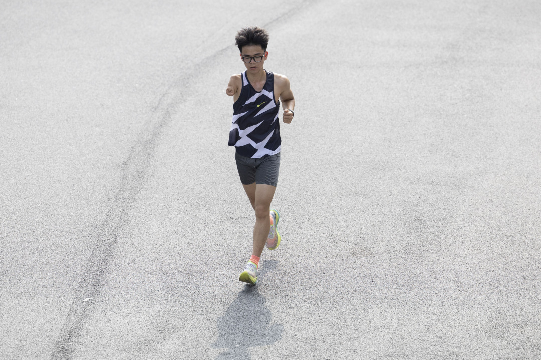 CYZ_9870.jpg CYZ_9870.jpg