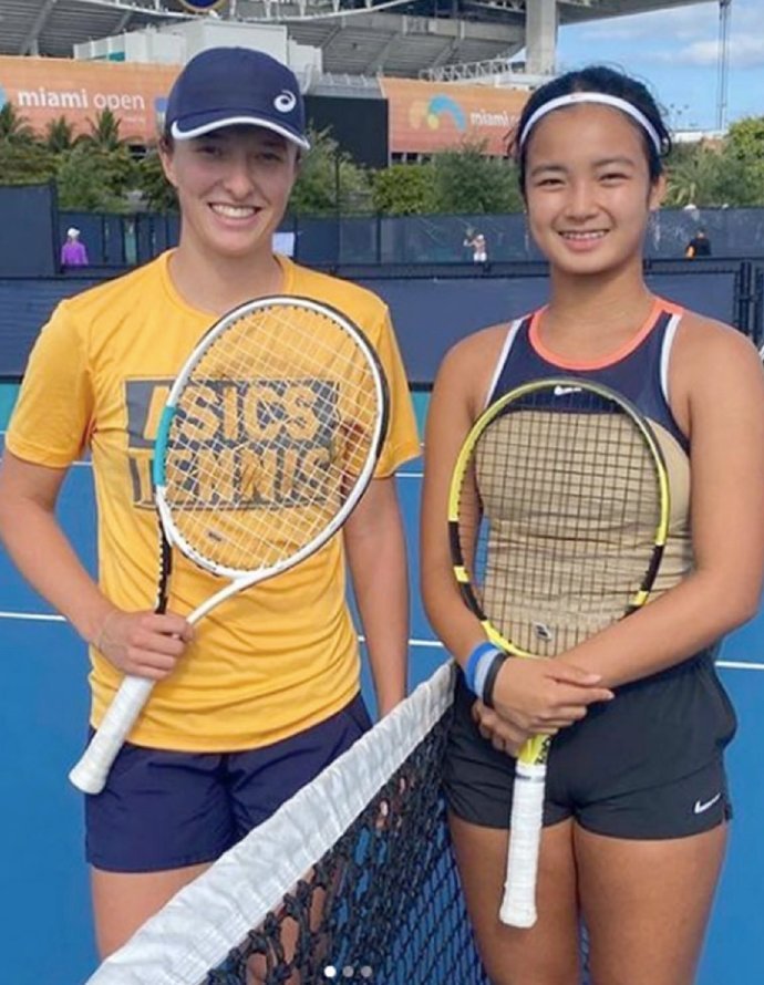 499a4f42ly1hzunh7x3b3j20w015aafm