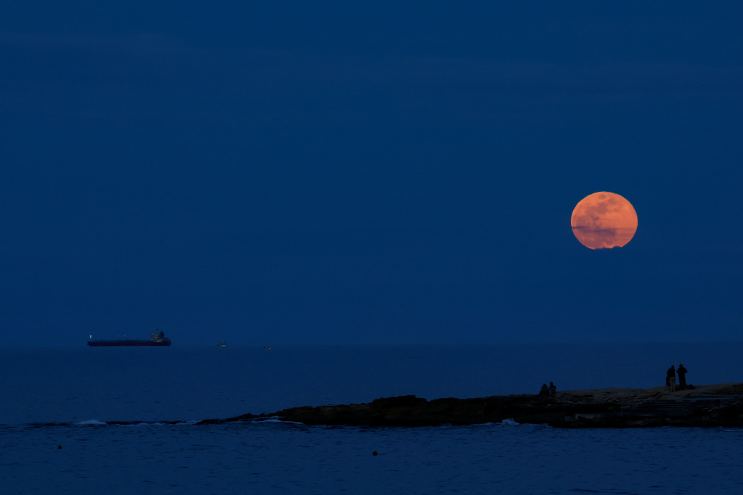 Darrin Zammit Lupi-(外代一线)(2)圆月高悬-NEP1_20250407_C00413640547