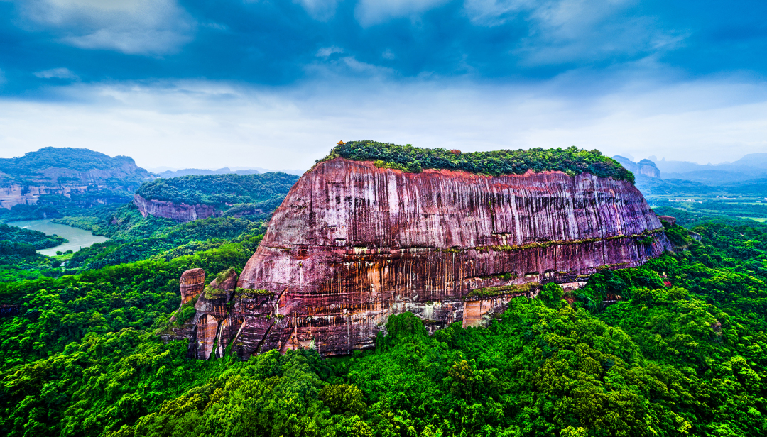 叠彩阳元山 谌丽