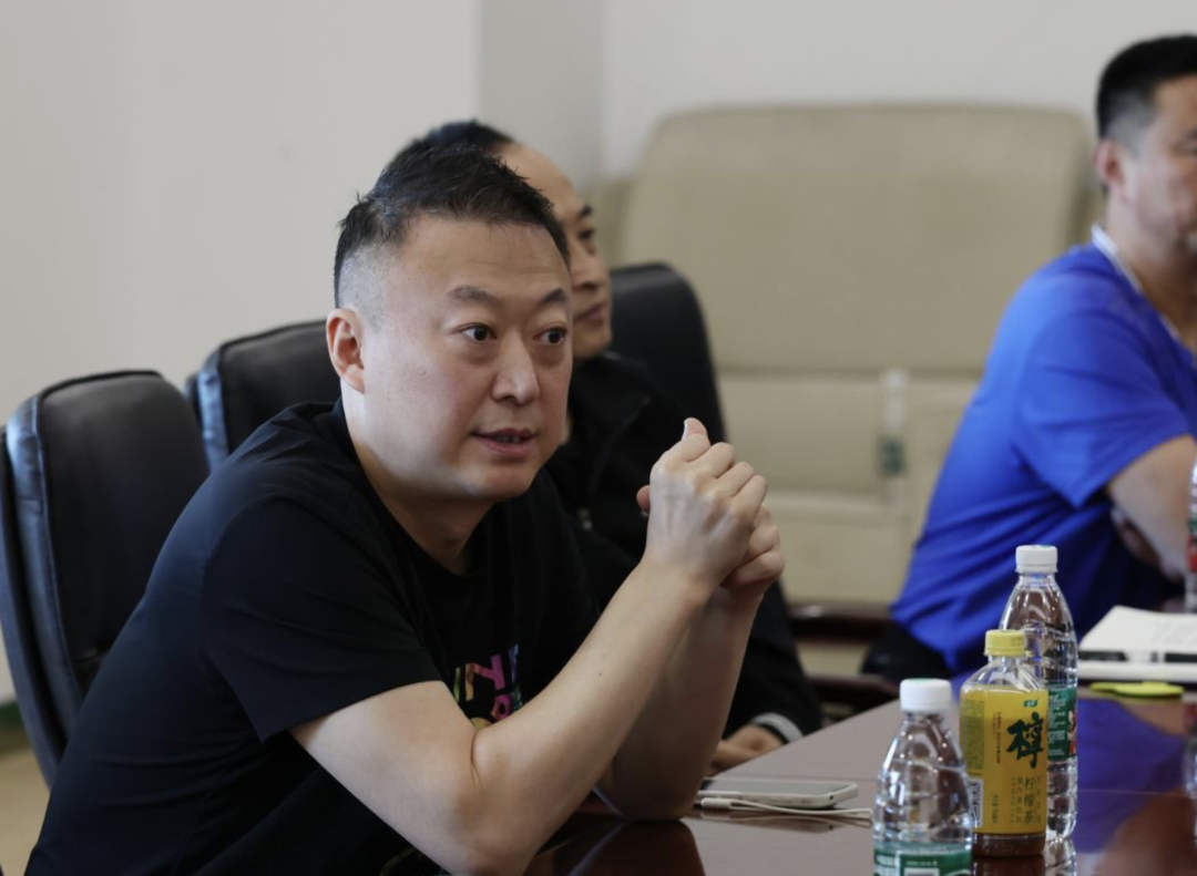 截屏2025-04-24 22.03.21